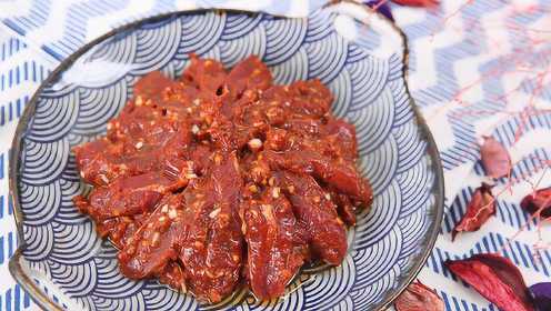 吃火锅时的麻辣牛肉是怎么腌制的？