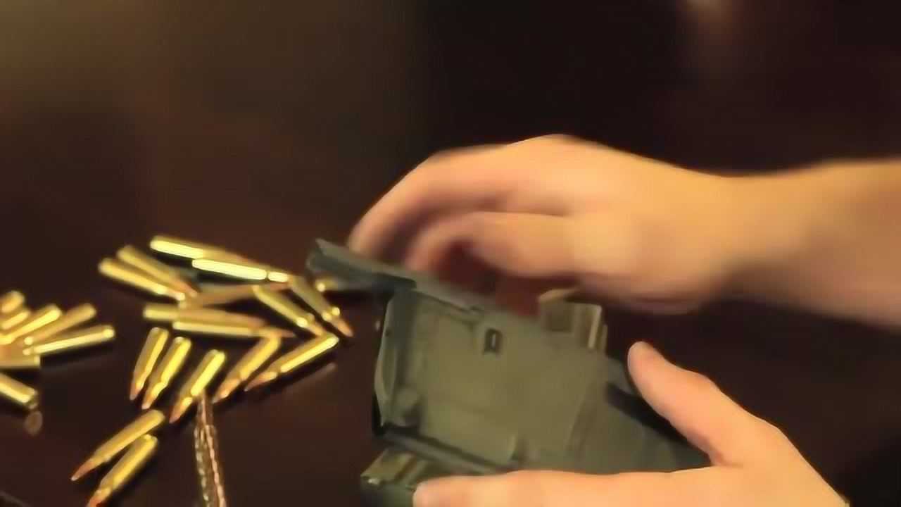 突击步枪弹匣怎样快速装弹?用“弹夹”辅助“弹匣”更快捷!_高清1080P在线观看平台_腾讯视频