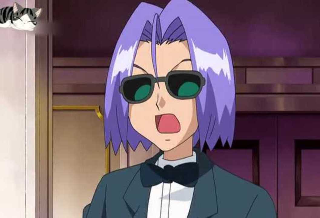 神奇宝贝小次郎带着墨镜让别人发现了他很是生气