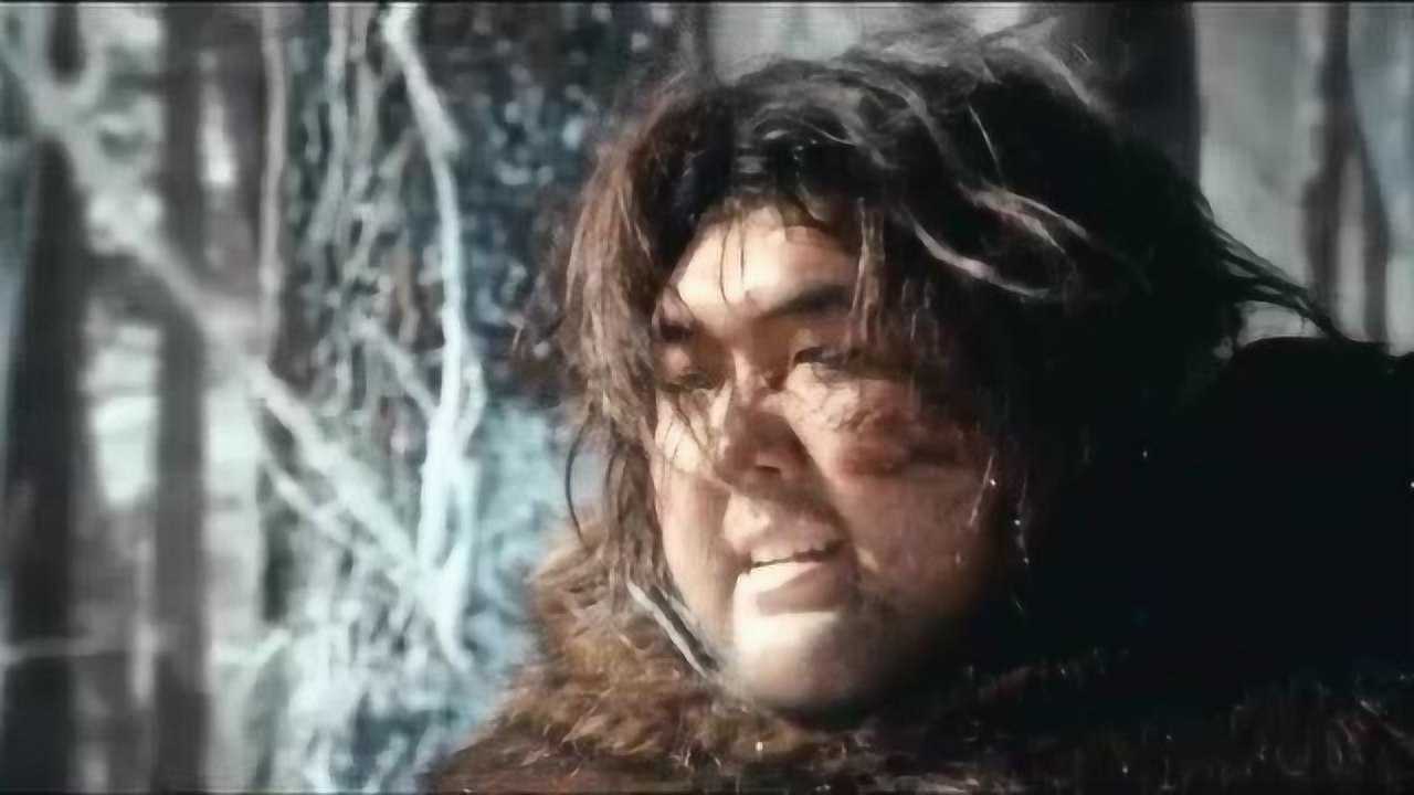 鬼吹灯之黄皮子坟胡八一打了半天的人熊既然是人伪装的