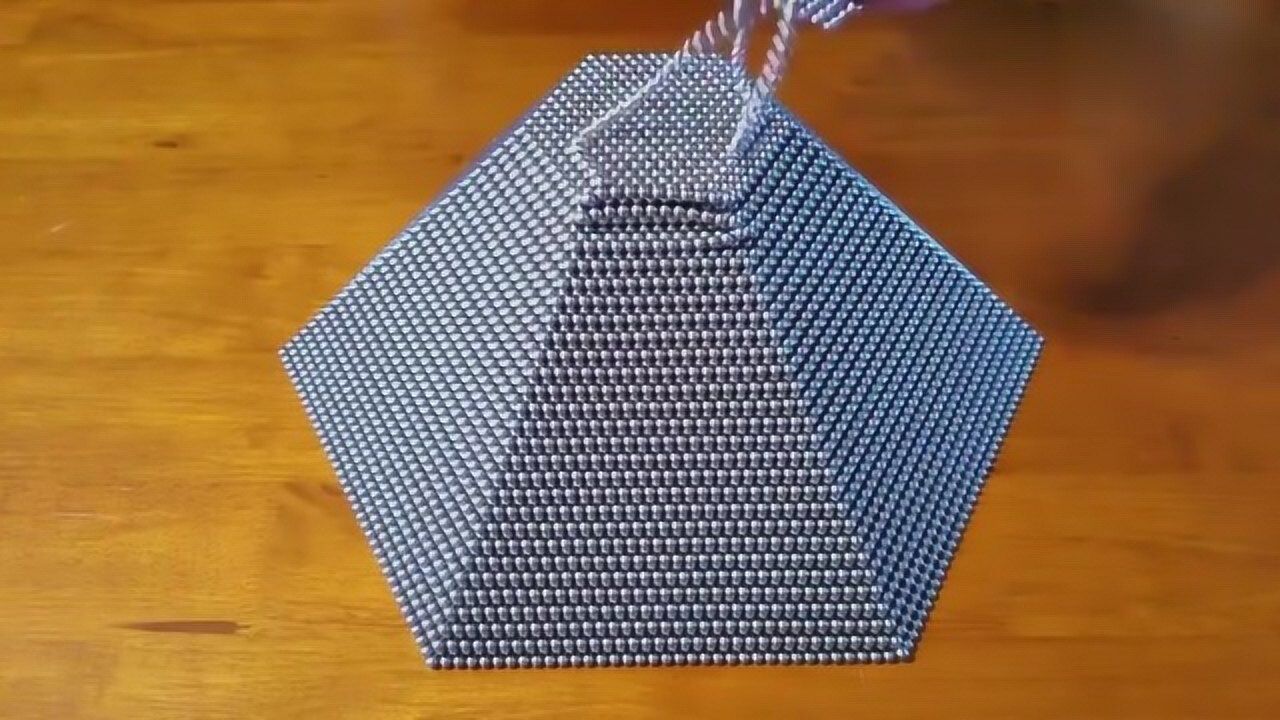 土豪小孩50000珠磁力巴克球diy金字塔