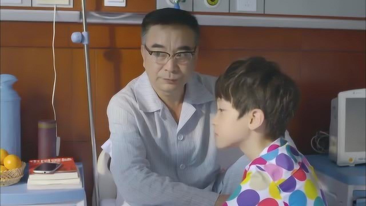 淘气爷孙:外公担心外孙受气,爷爷在旁边小心的说个没完!