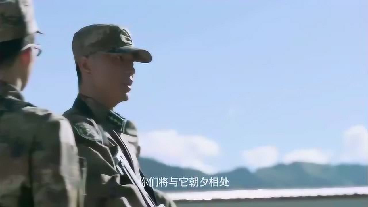 特种兵训练射击，一个个卧倒抱枪摆好姿势，不料笑料百出尴尬了啊高清1080p在线观看平台腾讯视频 