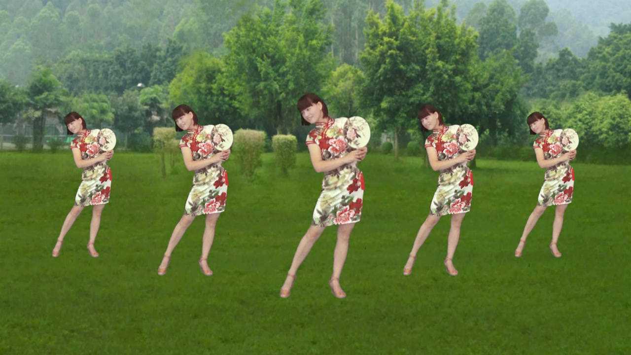 微妙广场舞江南情旗袍走秀团扇入门舞蹈