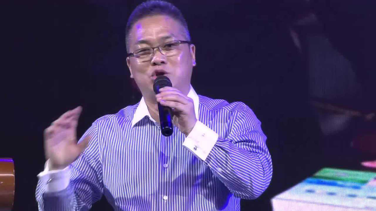 何万里董事长在云电科技新闻发布会上致辞