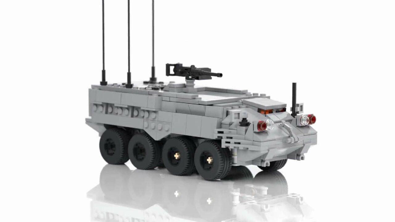 brickmania积木美军斯特瑞克装甲车展示介绍