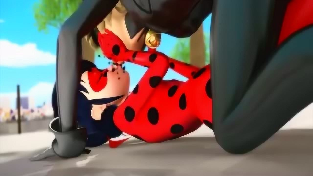 瓢虫雷迪:雷迪强吻黑猫诺儿!有情人终成眷属!我等到这一刻了