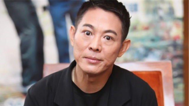 李连杰家财万贯身价上亿却唯独治不好甲亢向太说出了真实原因