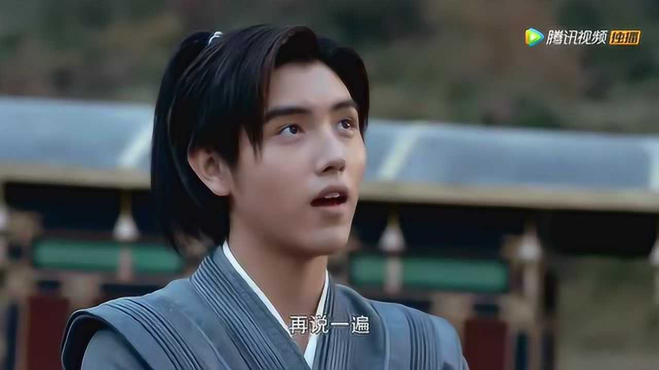 桑桑给少爷加油,喊的声有点大被人看到不好意思