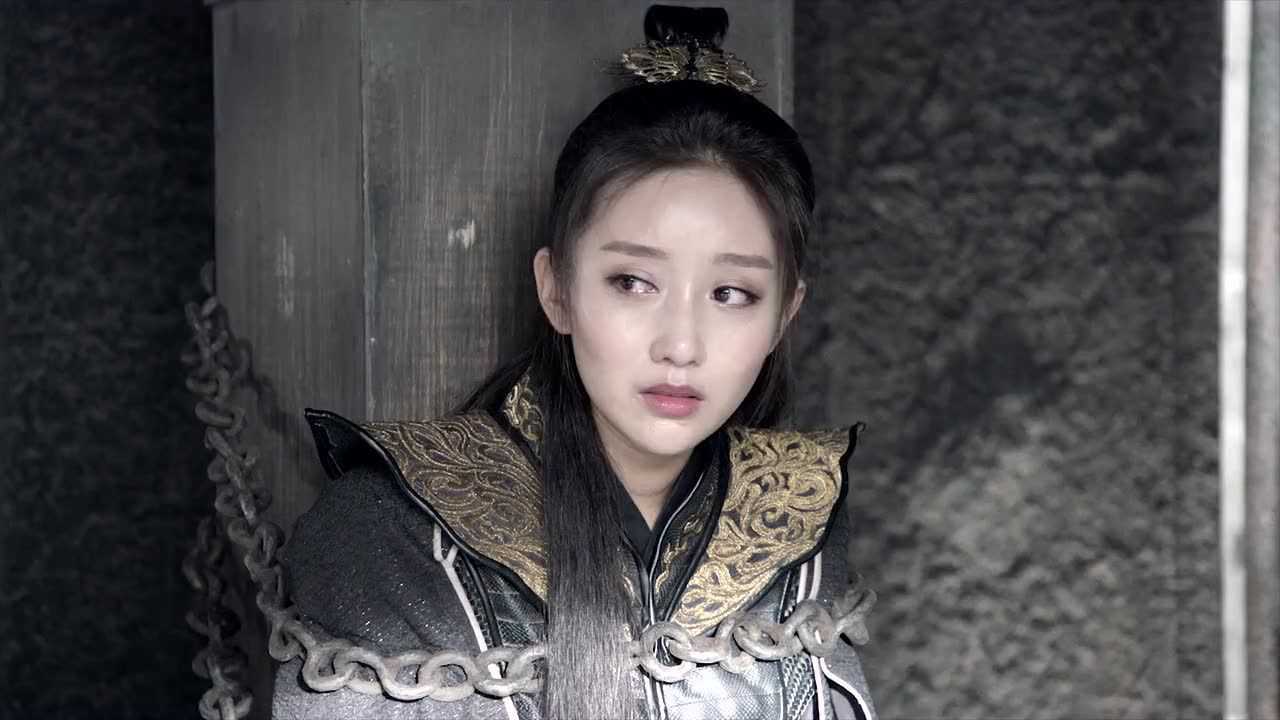 莽荒纪:男子自爆模式开启,美女趁机逃跑!