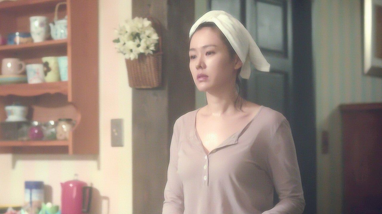 孙艺珍电影作品_男子将一个年轻貌美的失忆女子带回家,做孩子的妈妈,做梦都偷笑_电影_高清完整版视频在线观看_腾讯视频
