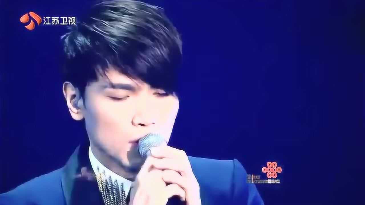 杨宗纬经典情歌，一首《洋葱》唱出多少悲伤，真是太好听了！