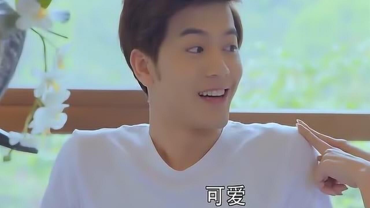 校花的贴身高手:楚梦瑶引起林逸注意,不料两人刚拥抱,就有意外