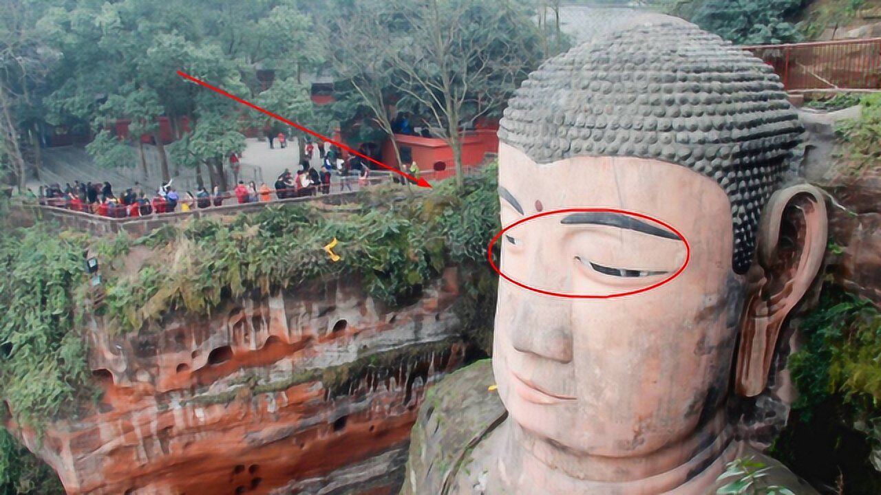 暗藏玄机!乐山大佛逢灾必"流泪",不料竟是"佛祖转世"!