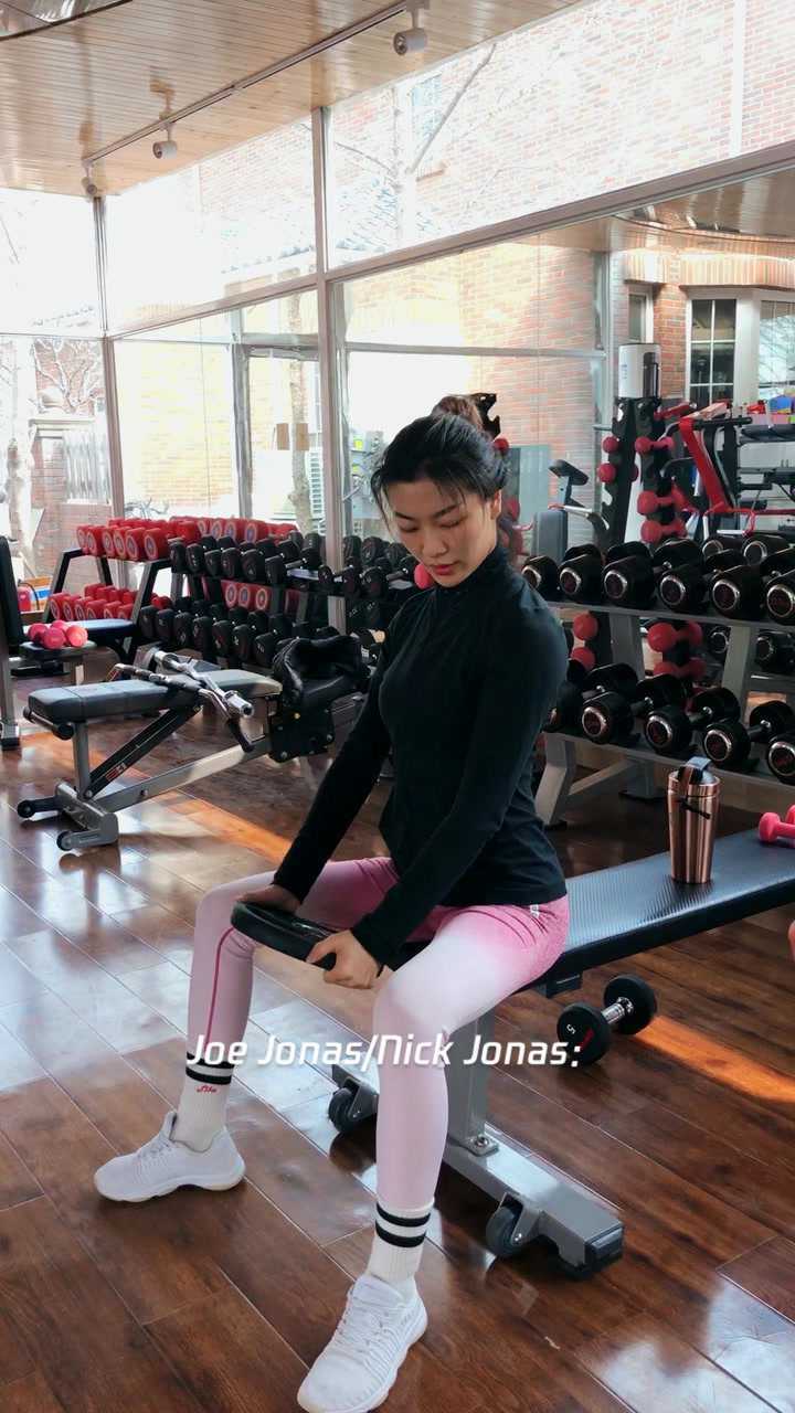 潘敬辉健美健身系统训练营!