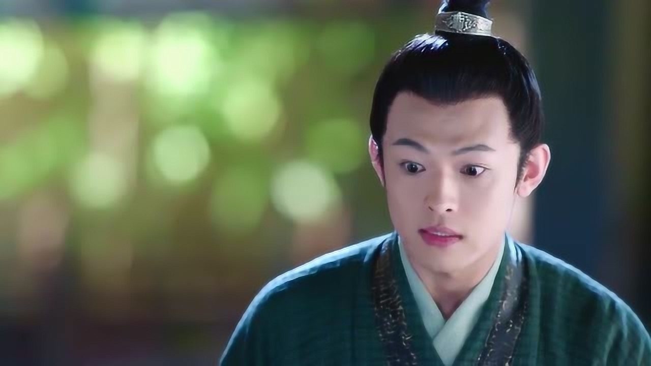 独孤天下:冬曲和郑荣守夜,郑荣找话题化解尴尬,自我介绍就被怼