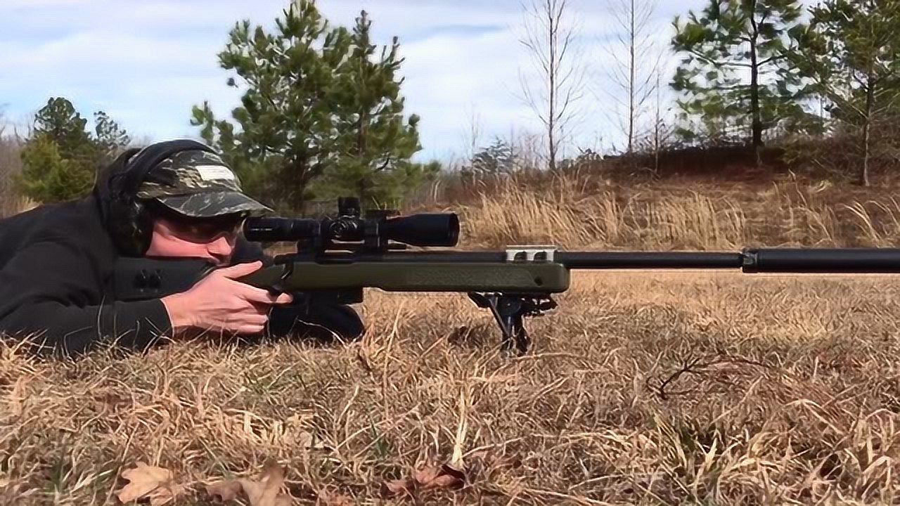 美军狙击手使用的m40a5狙击枪,准度高 性能优良 !
