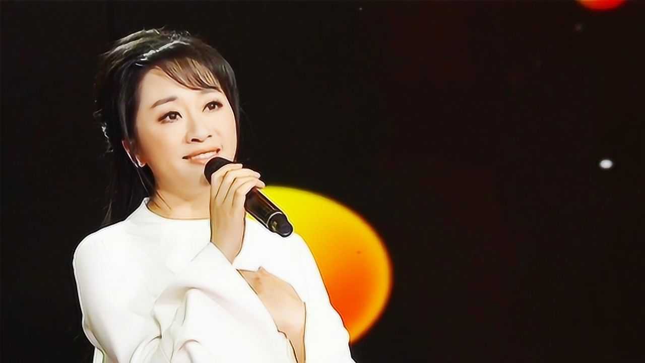 金婷婷演唱的经典歌曲《但愿人长久》太好听了