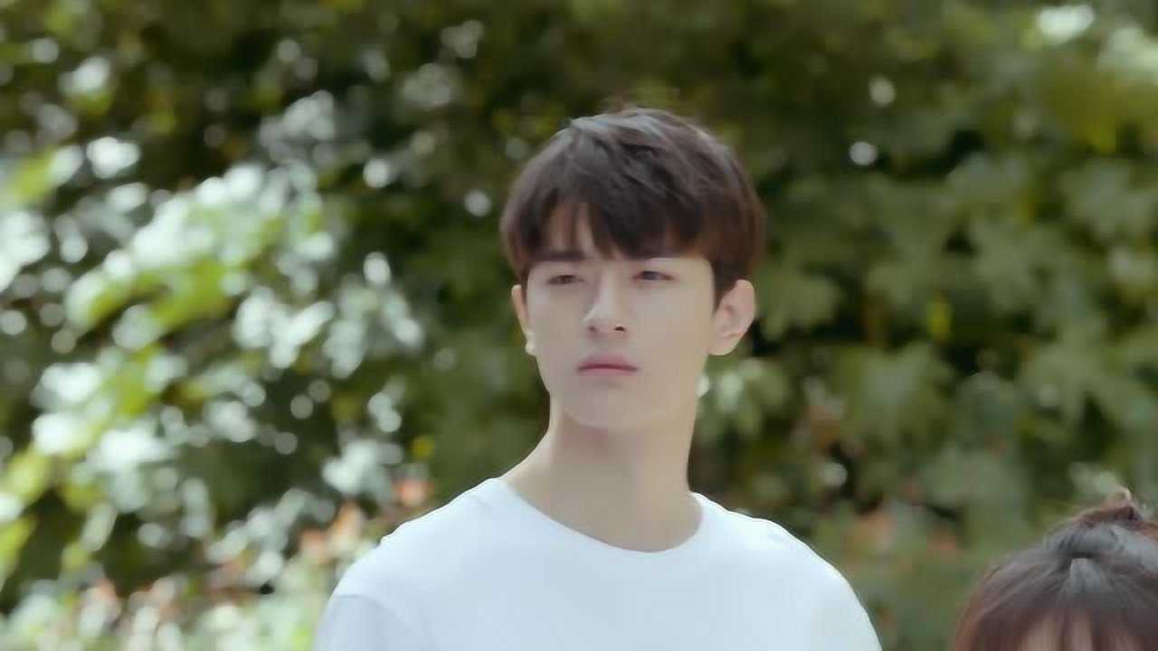 重温小时光经典镜头天时地利人和终于被男二看见了