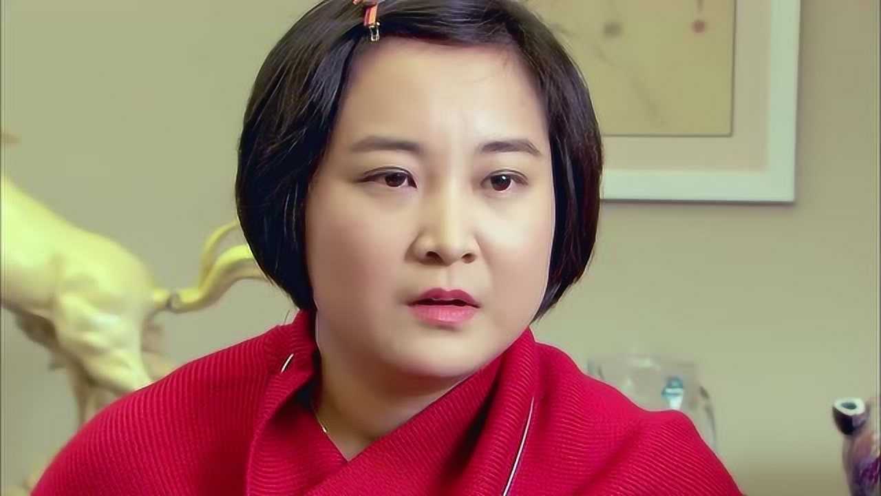 邻居也疯狂贾玲把邻居大妈当情敌邀大妈吃饭大妈吃吐了