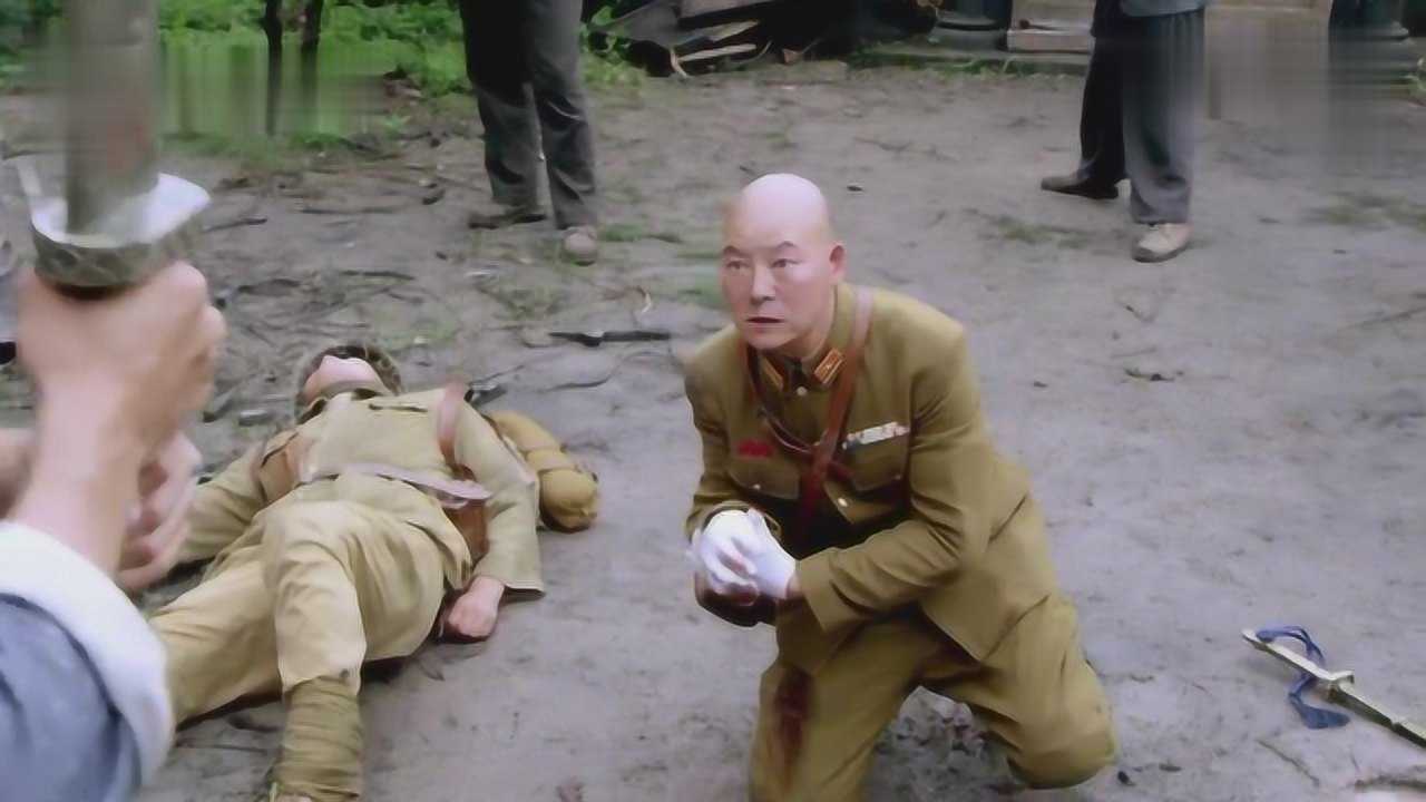 激战酒井进入小巷被大家包围长水亲手杀了酒井为婶娘报仇