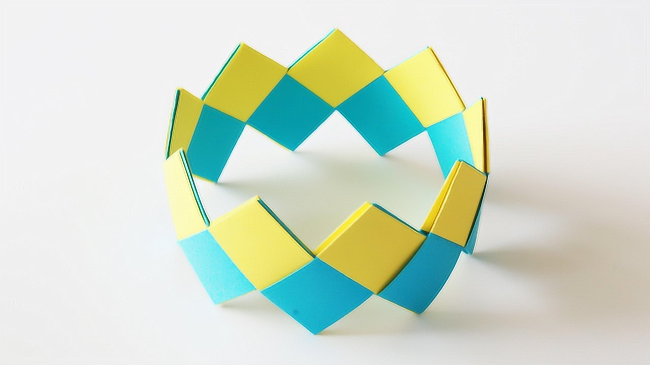 教你如何用纸编织一款漂亮的手镯,简单易学!