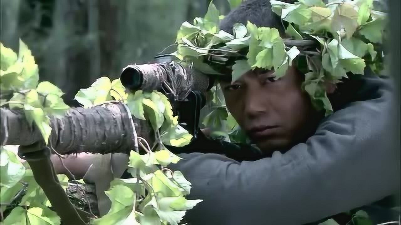 抗日狙击手山林伏击鬼子狙击手,把他们耍得团团转