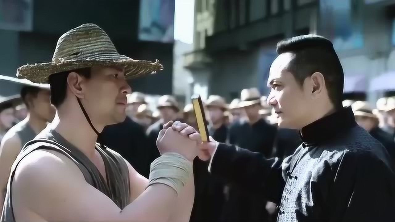 上海滩十三太保属他有权有势斧头帮见他都叫爷厉害