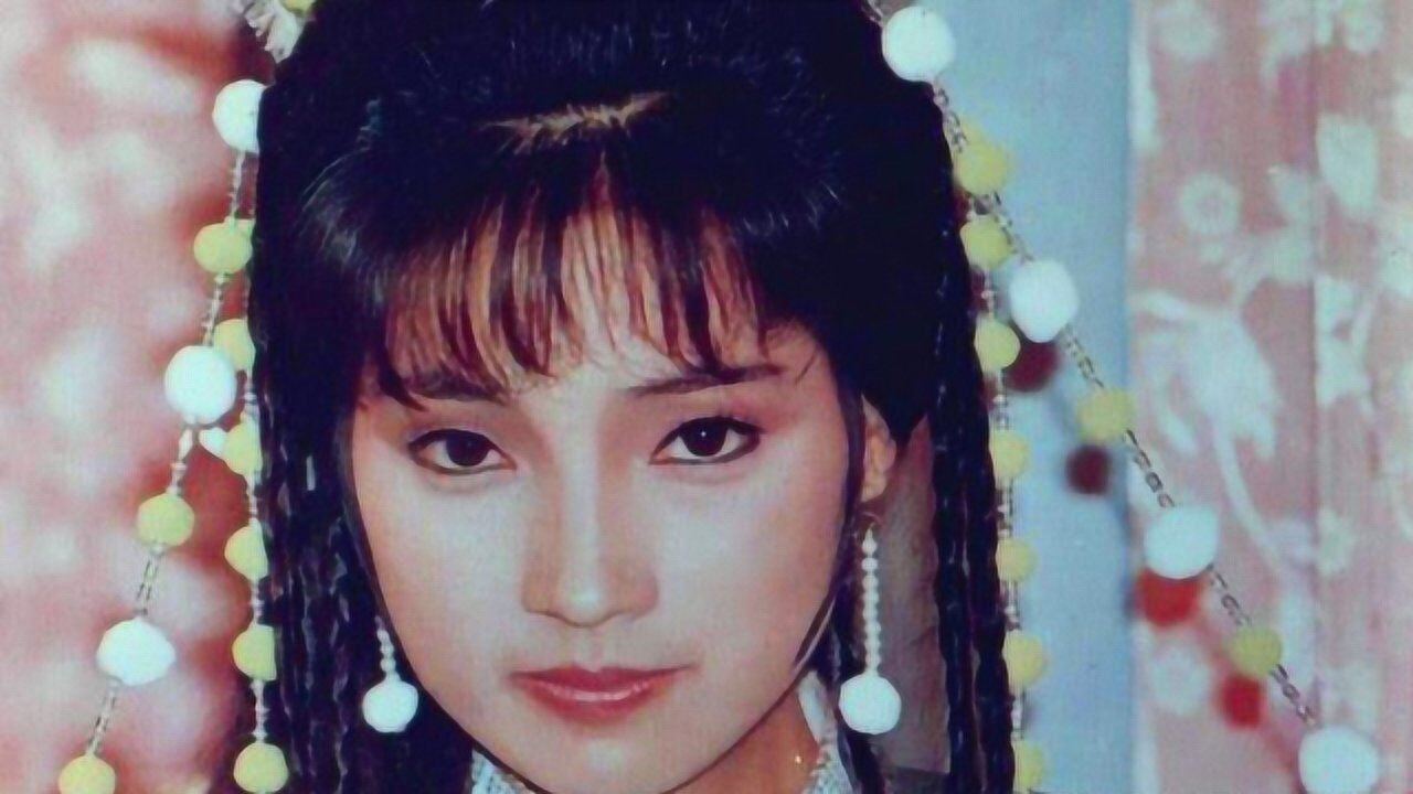 戚美珍昔日经典角色 气质比颜值更耀眼