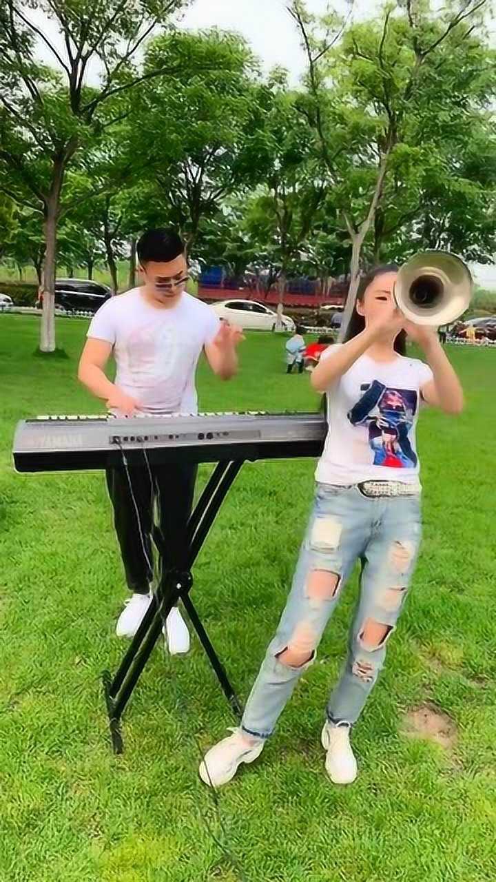 鹏仔唢呐这首曲子吹哭了十三亿人_腾讯视频