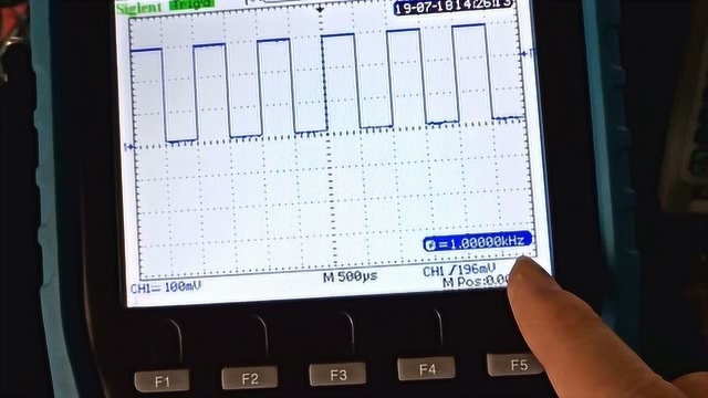 手持示波器的使用2,感兴趣的请进来了解一下吧!