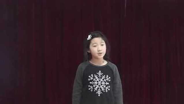 冯天瑜:学会感恩小演讲,大家觉得小姑娘讲得怎么样?我感觉不错