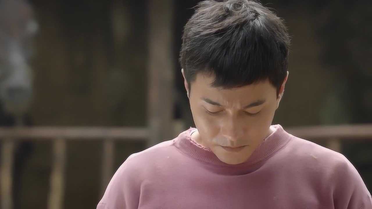 绽放吧百合农村小流氓嘲笑老实小伙谁料竟是被流氓给陷害