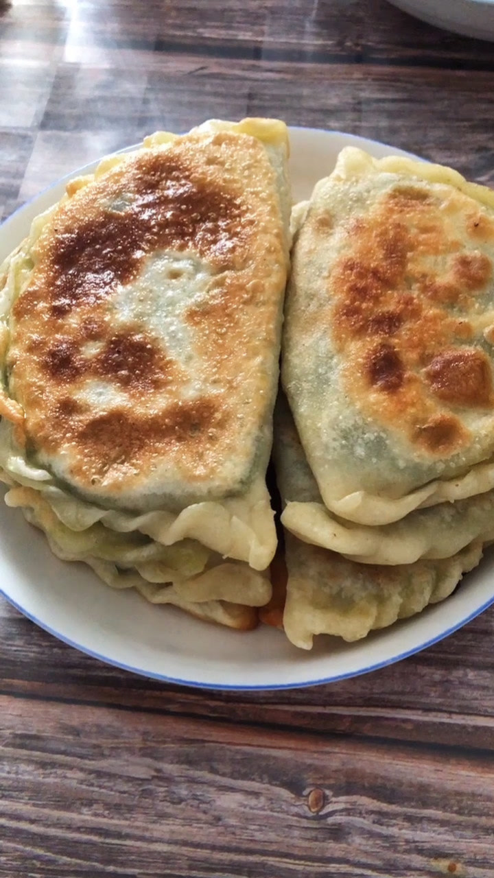 烙韭菜盒子记住这几点想不好吃都难