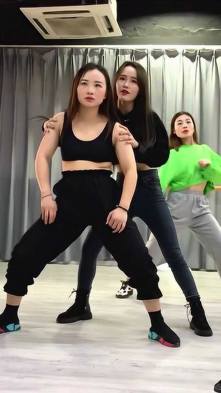 美女简单舞蹈教学分解动作适合公司活动演出使用舞蹈