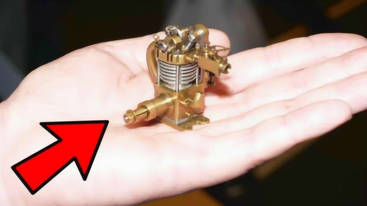 世界最小32缸发动机,它有850个零件组成,发动后特别好!