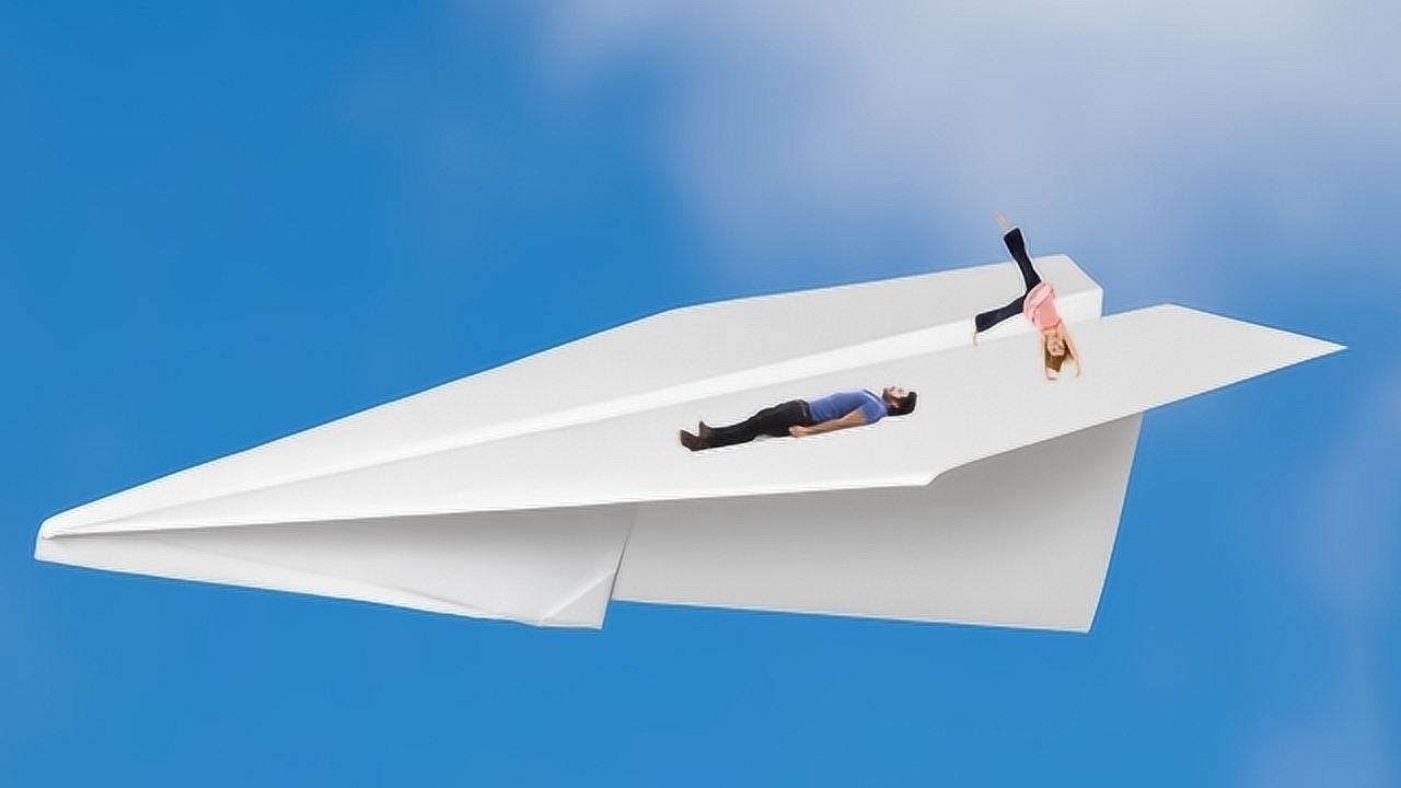 世界上最大的纸飞机起飞那一刻仿佛看到了童年