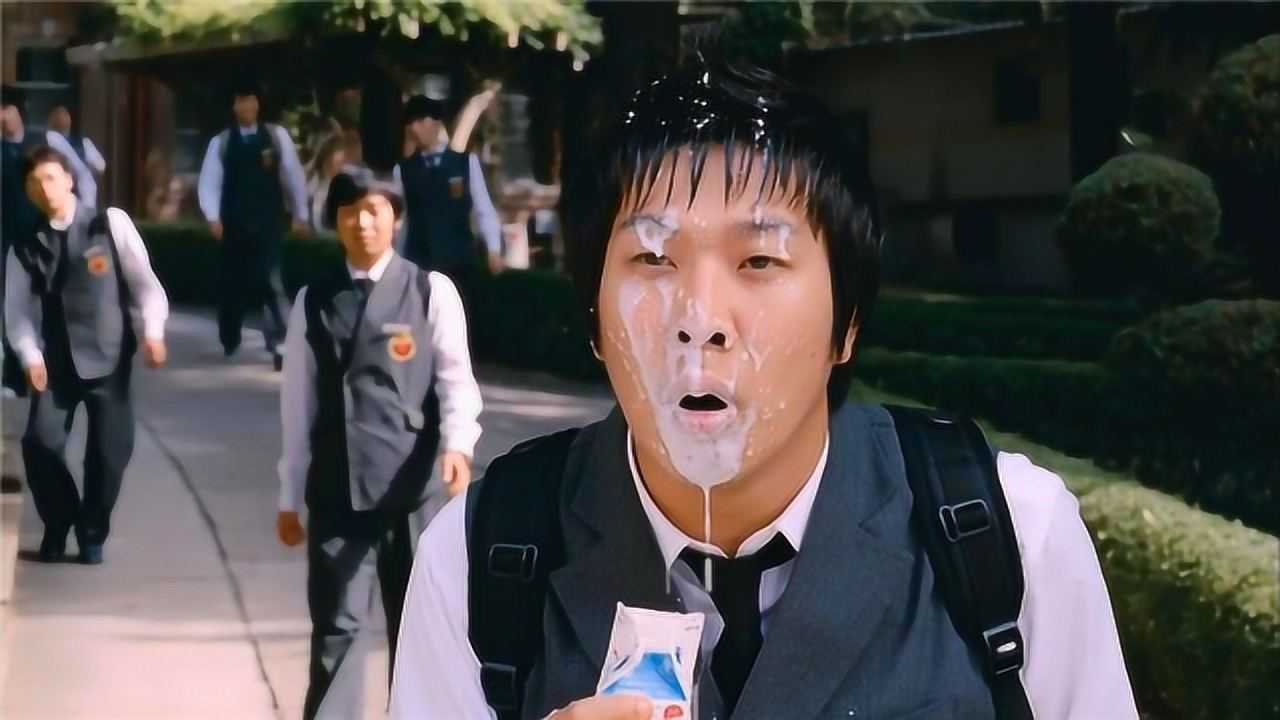 一部爆笑韩国校园电影学生倒追女老师河东勋演的学生笑出眼泪