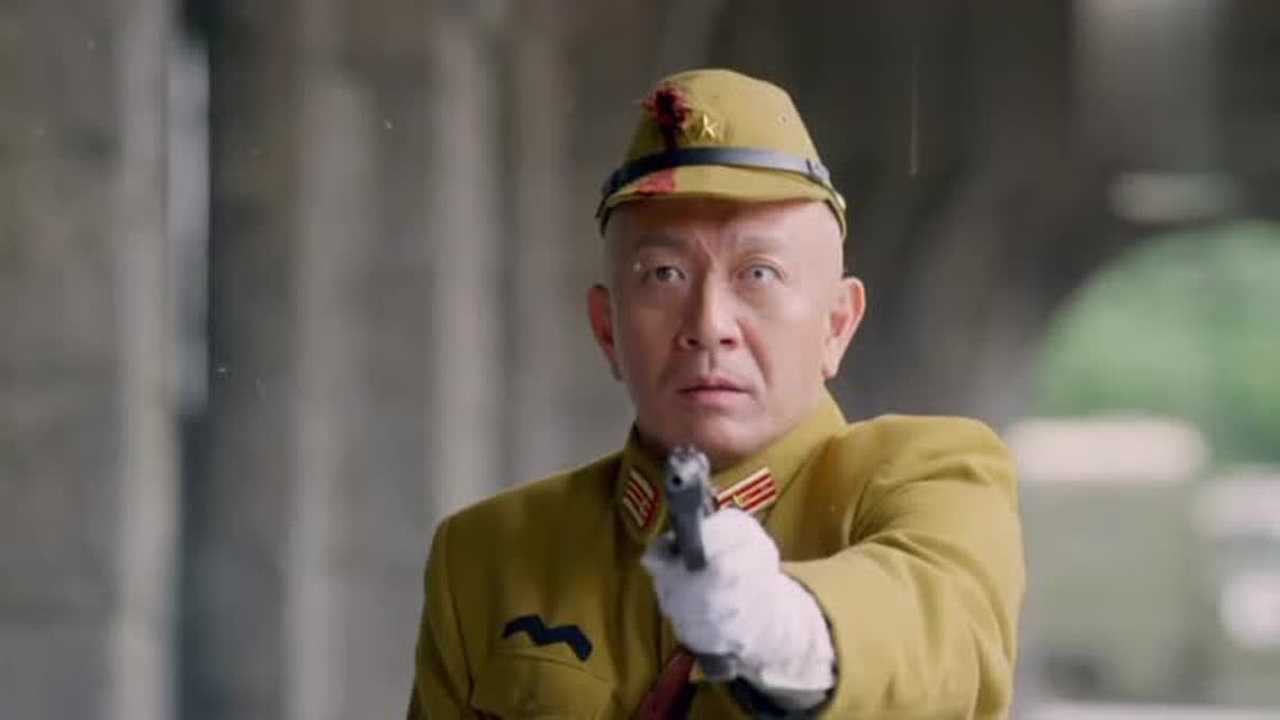 伏击:美女特工身手了得,轻松击杀鬼子大佐,转眼却被乱枪打死