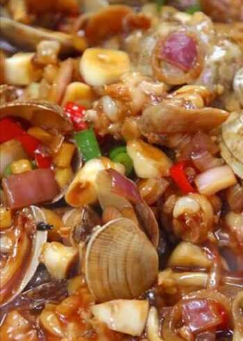 牛蛙配花甲这样做超级简单,味道格外鲜美