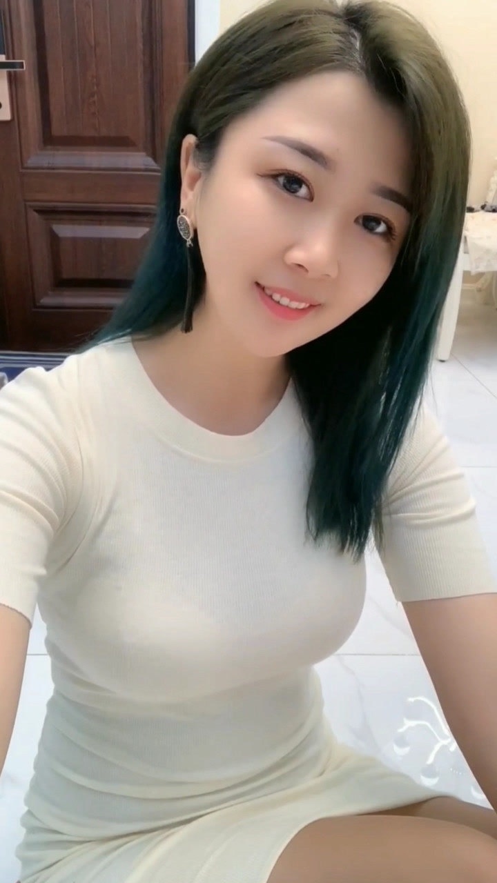 看到没这才是男人眼中的美女漂亮吧