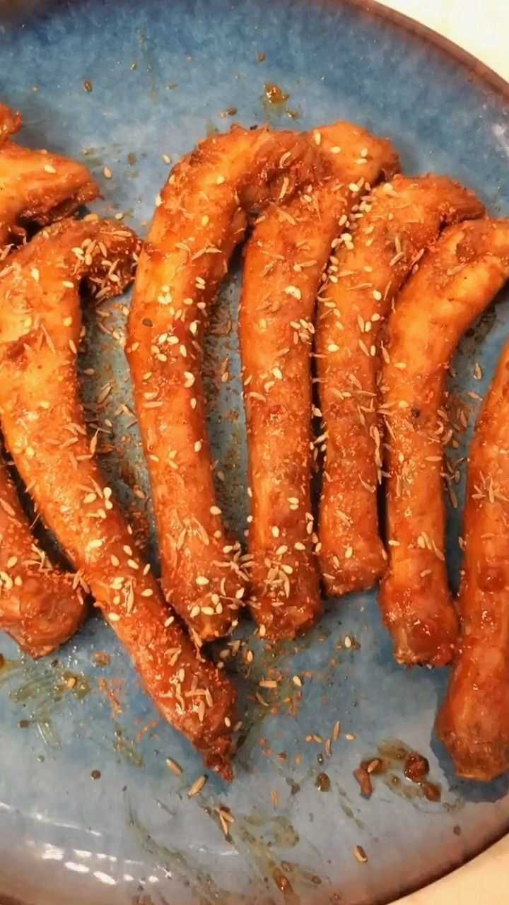 烧烤味的鸡脖做法分享,真的老好吃了!