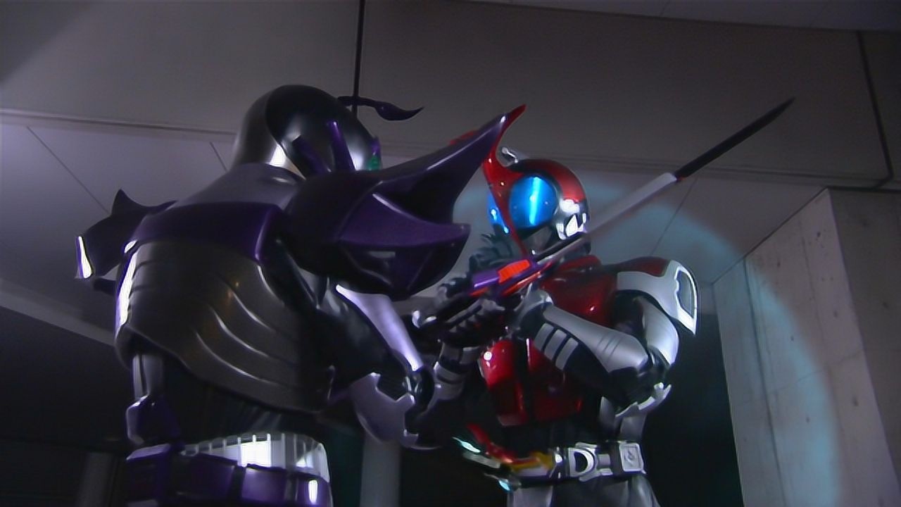 假面骑士剑蝎对战甲斗这就是不同男人的道路