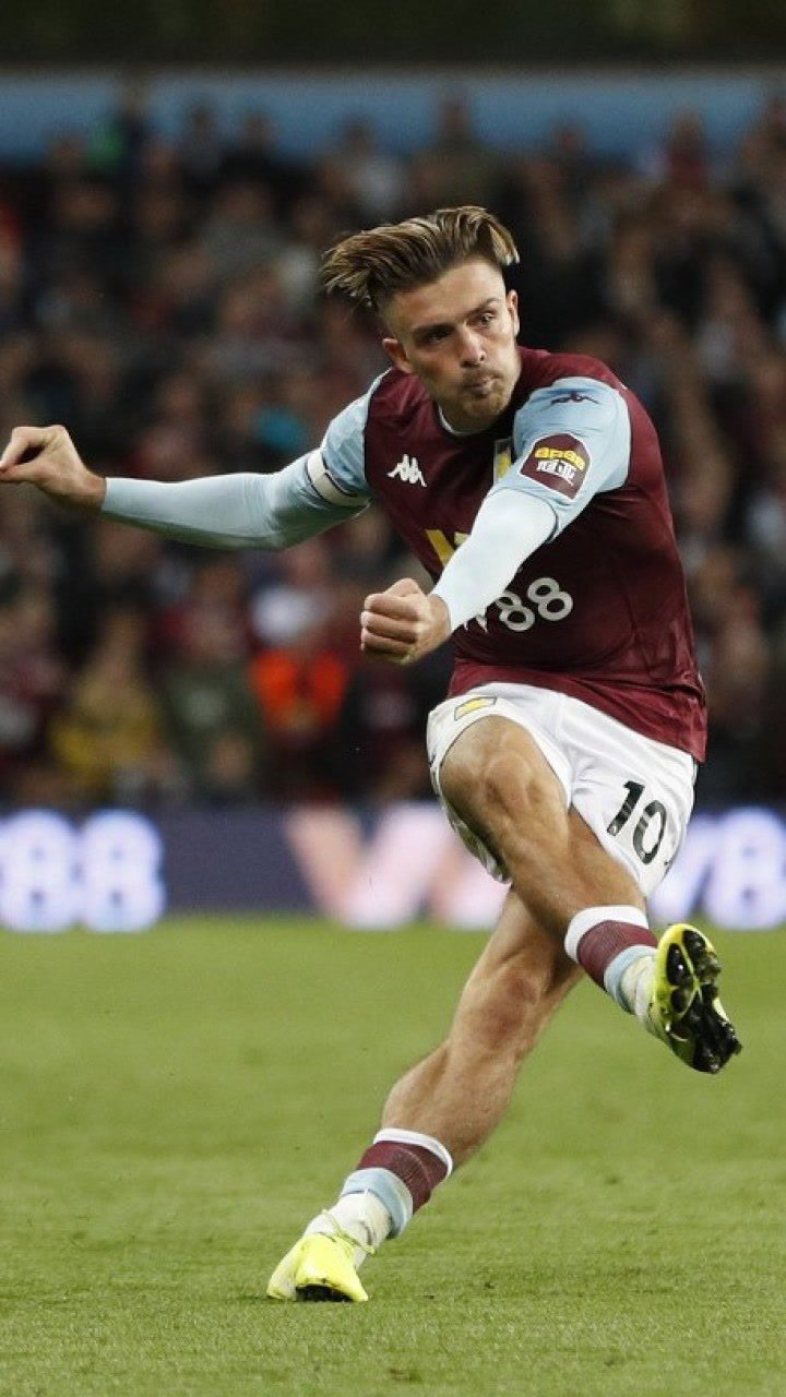 球迷冲进球场迎头一击 格拉利什用绝杀回击