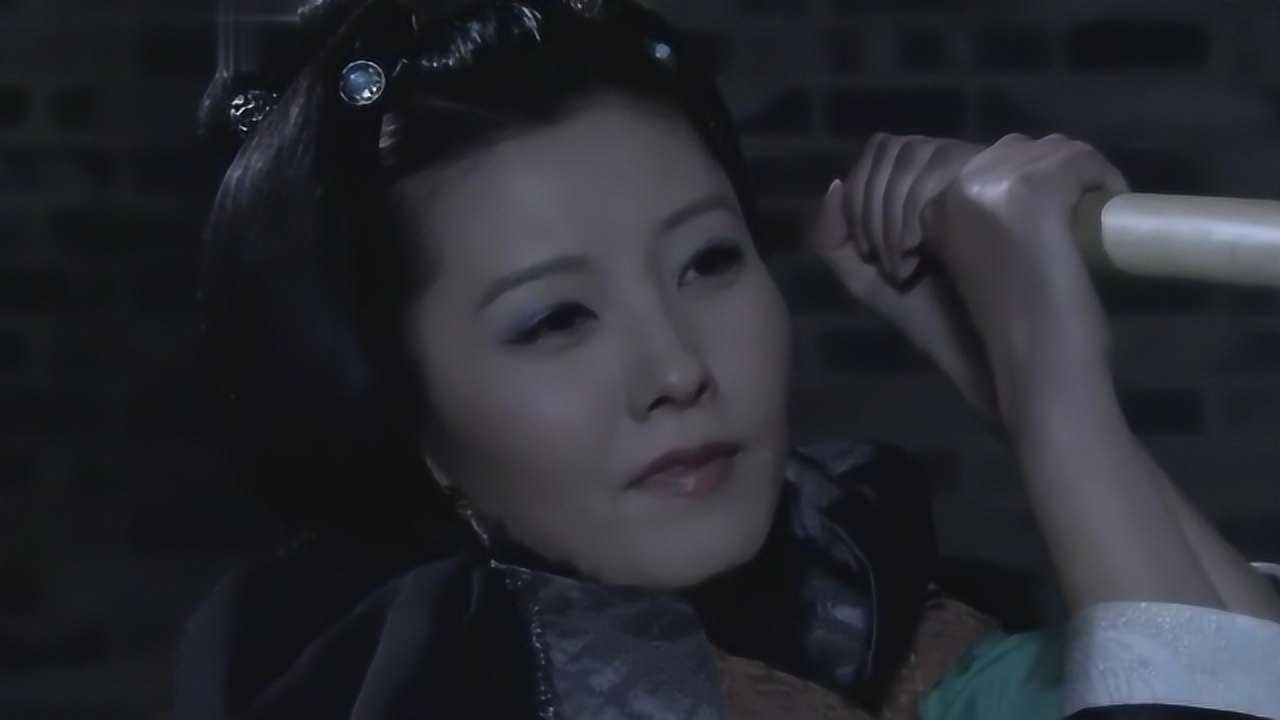 狄仁杰没想到钟五娘竟也是高手与如燕实施狄公的出城妙计