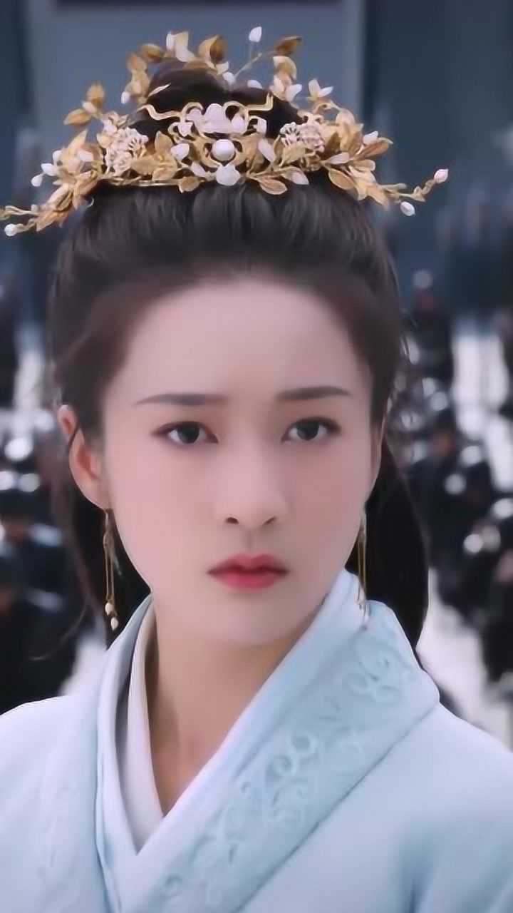 张雪迎白发古装秀每一套都养眼