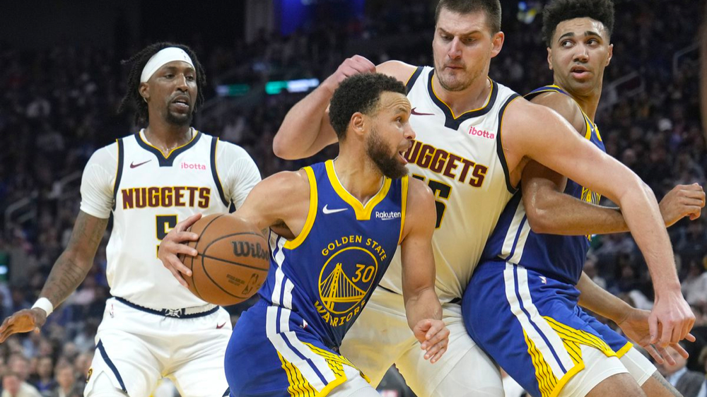 勇士vs掘金全场集锦:库里失准约老师32 16 16超级三双带走比赛