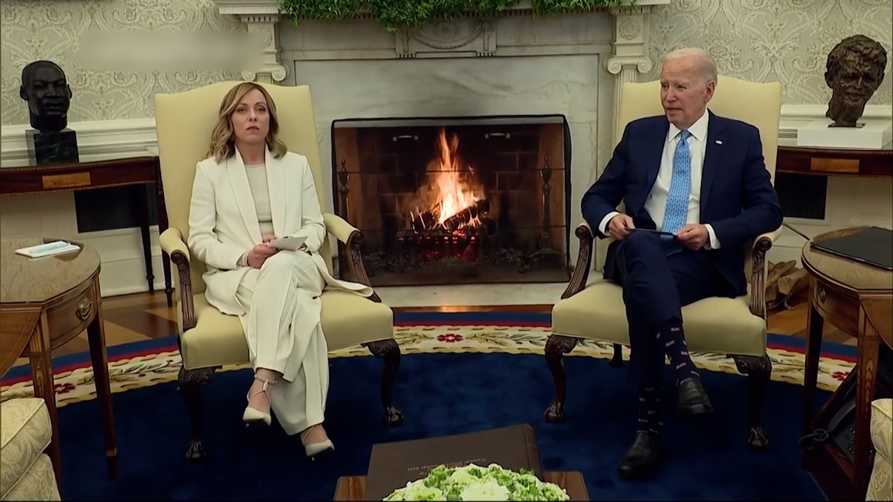 拜登称将向乌克兰空投人道主义物资,白宫:他说的是加沙