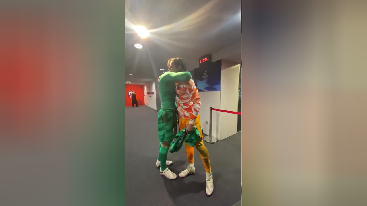 奥布拉克和索默交换球衣