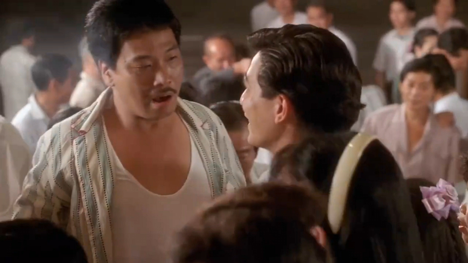 赌侠:华仔约会买不到电影票,达叔黄牛票都半价给,这朋友仗义